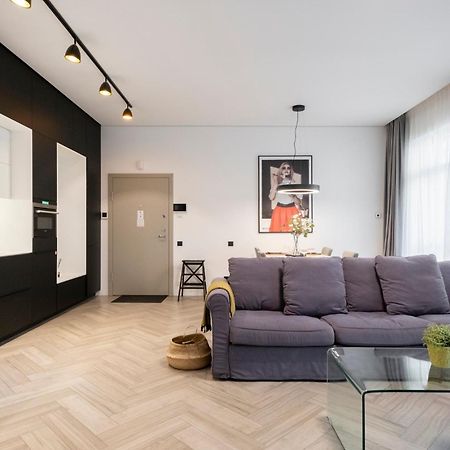 Cohost I Oldtown 60M2 Apt W-Garage Parking, Balcony & Self Check-In VNO Esterno foto
