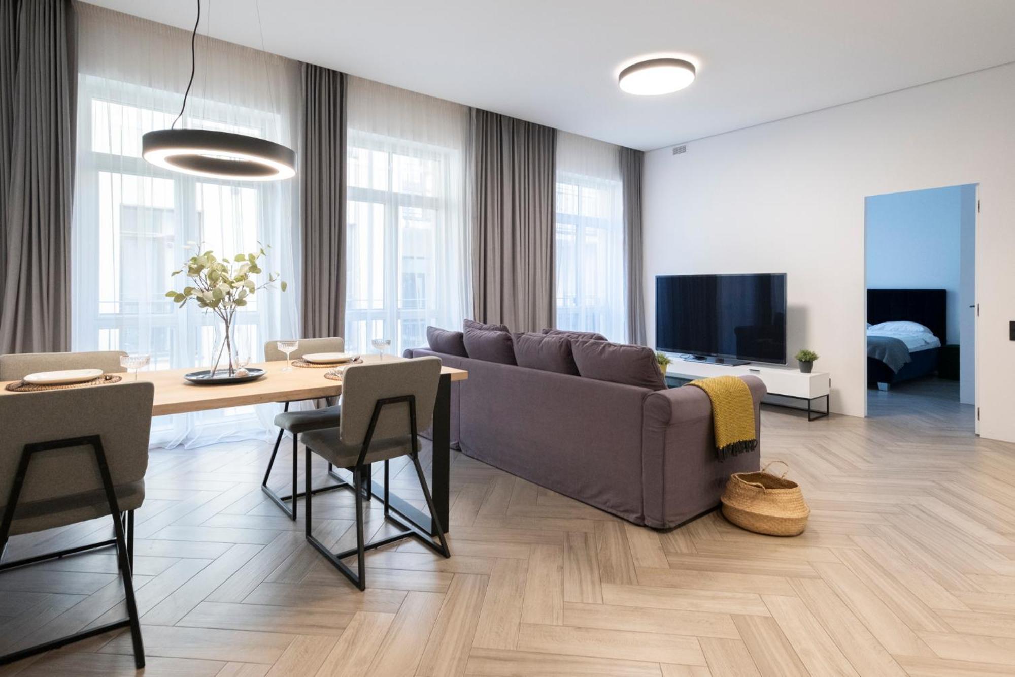 Cohost I Oldtown 60M2 Apt W-Garage Parking, Balcony & Self Check-In VNO Esterno foto