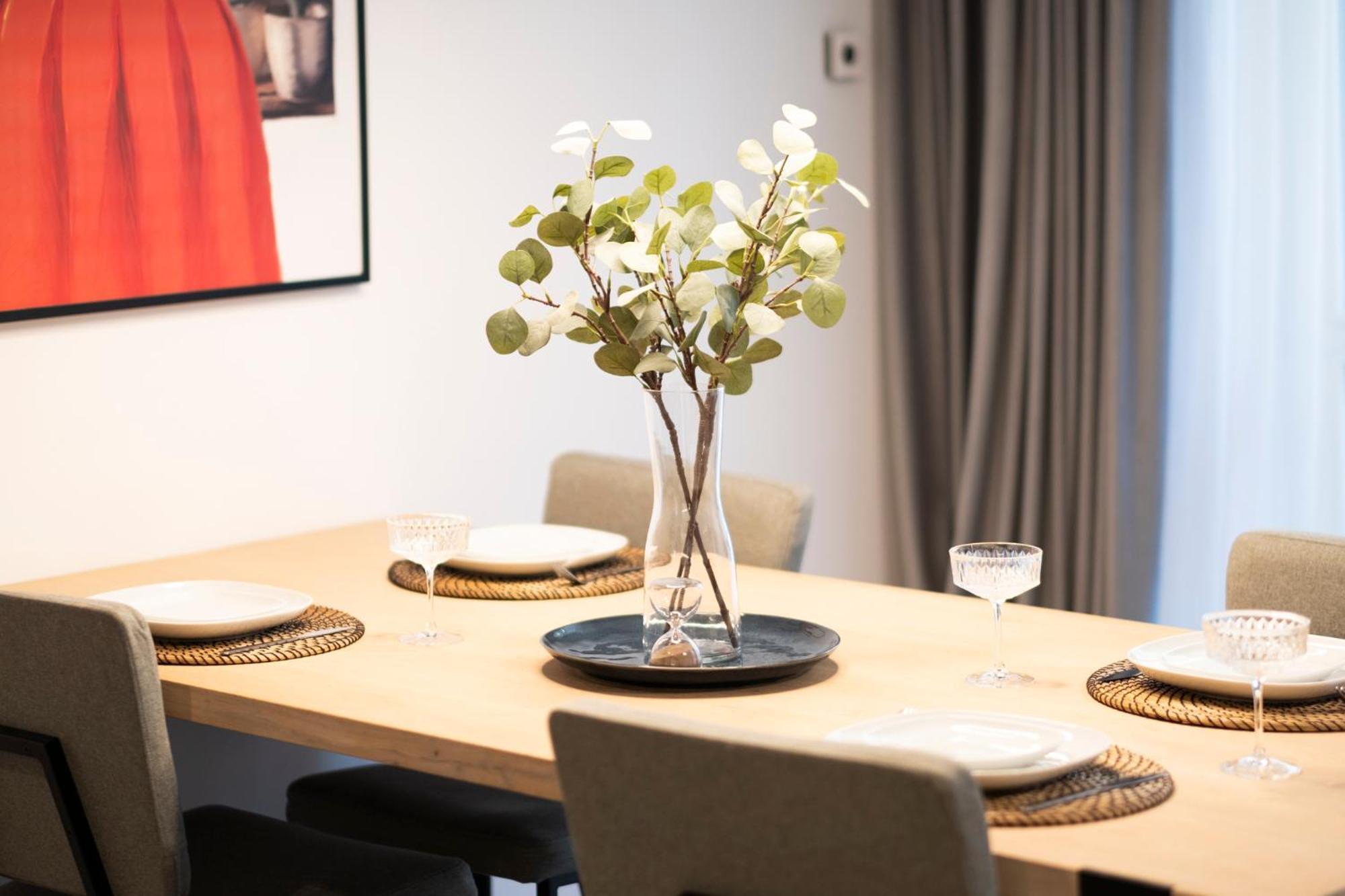 Cohost I Oldtown 60M2 Apt W-Garage Parking, Balcony & Self Check-In VNO Esterno foto