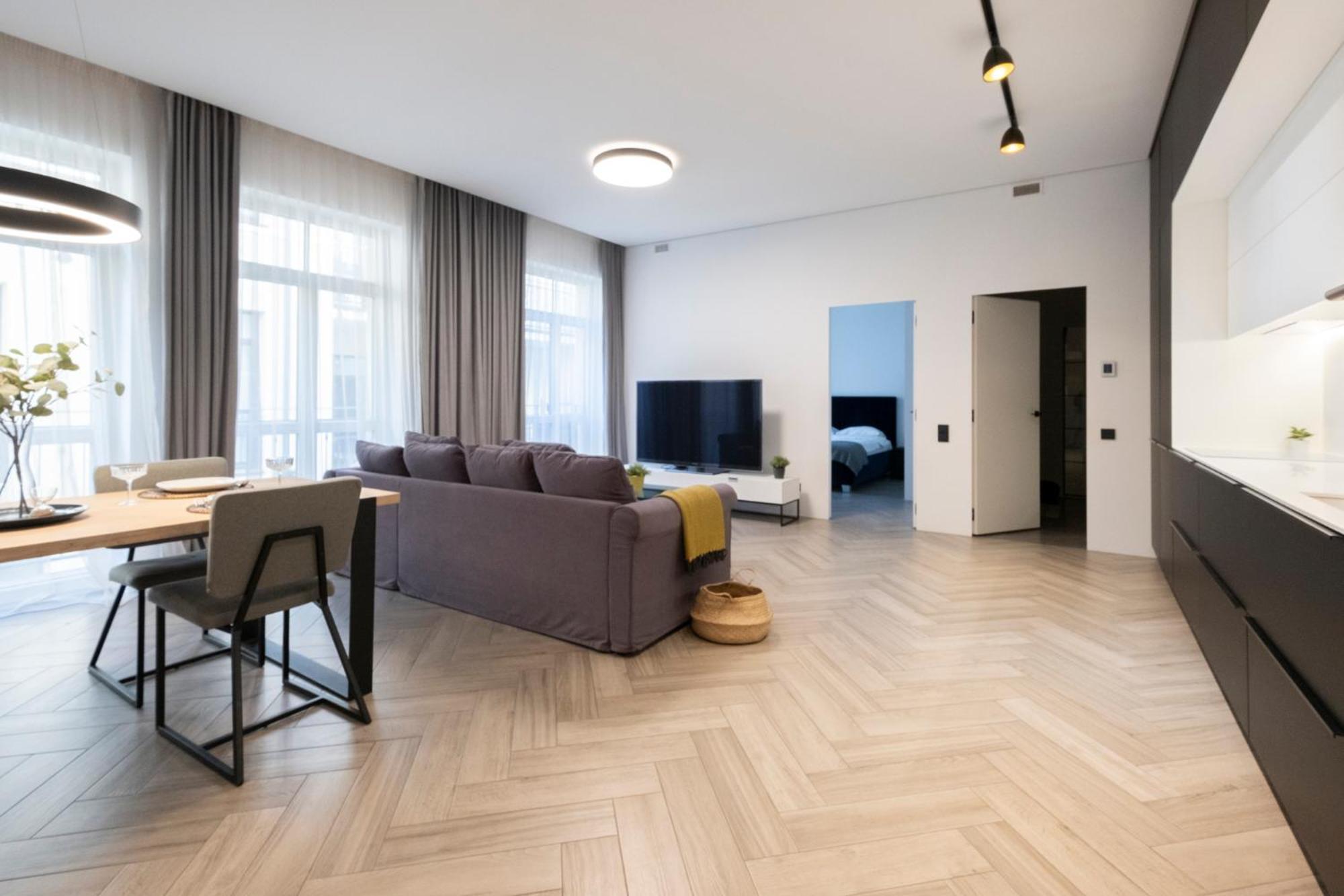 Cohost I Oldtown 60M2 Apt W-Garage Parking, Balcony & Self Check-In VNO Esterno foto