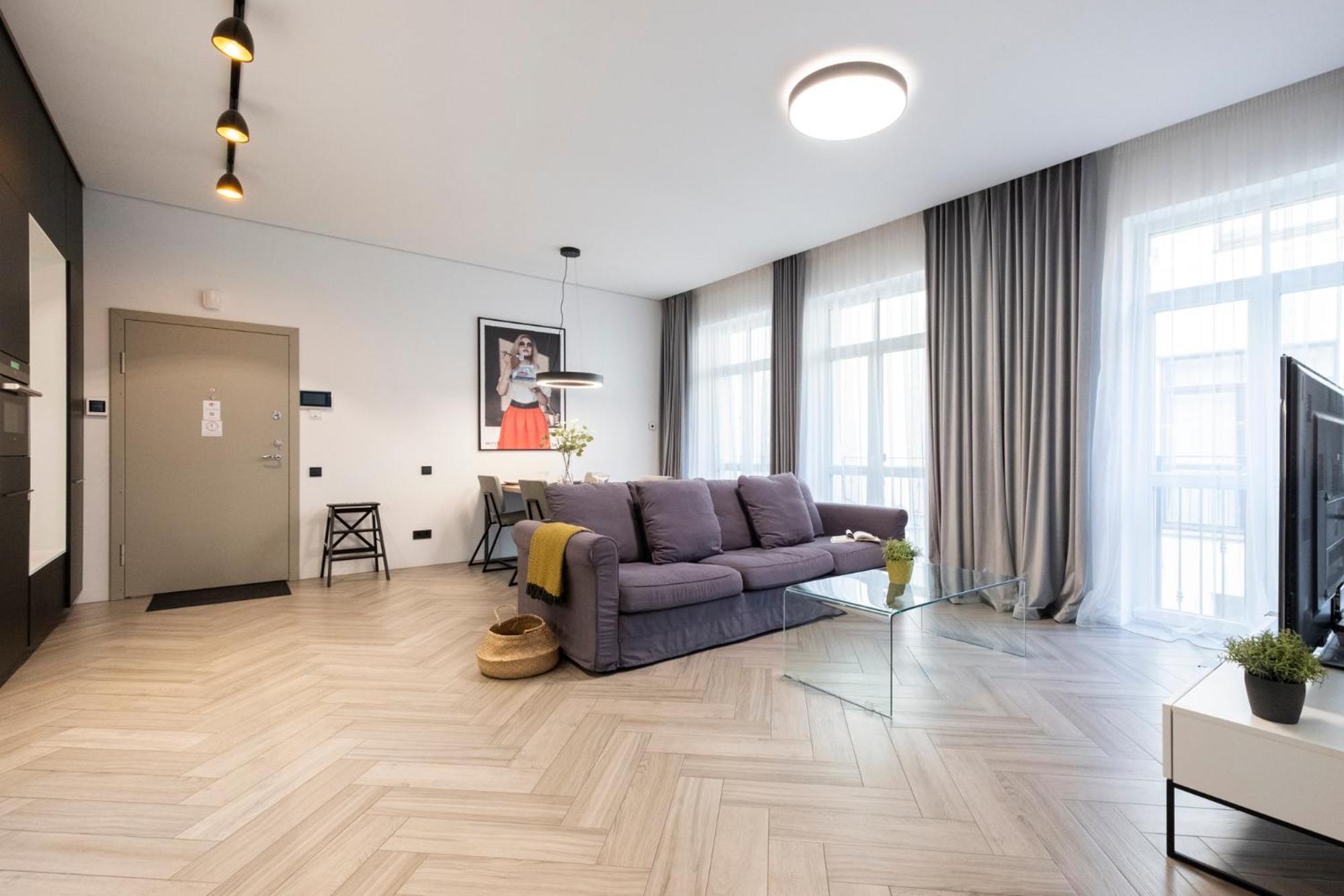Cohost I Oldtown 60M2 Apt W-Garage Parking, Balcony & Self Check-In VNO Esterno foto